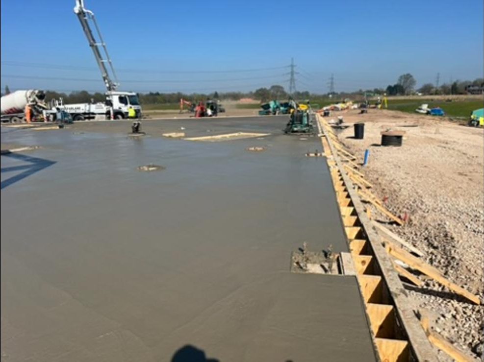 Large slab pour with a boom pump